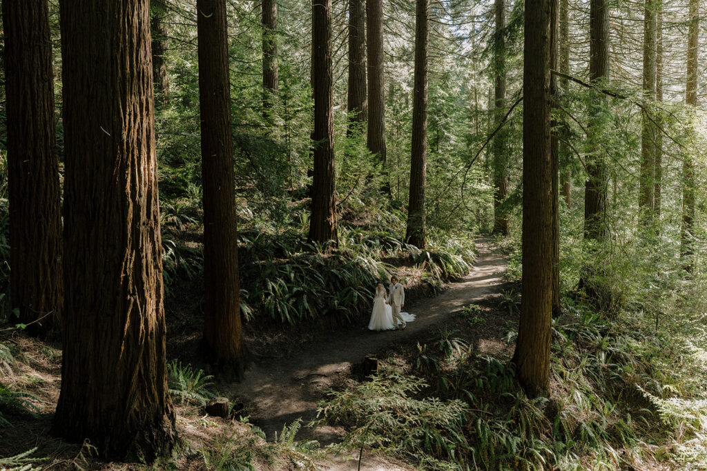 the best places to elope in Oregon