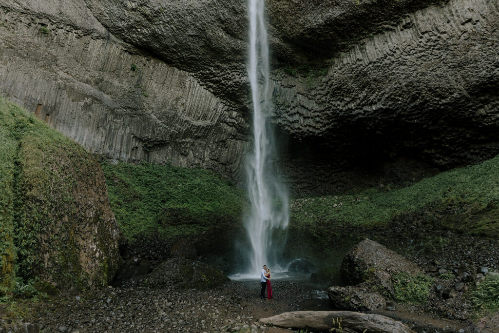 the best places to elope in Oregon